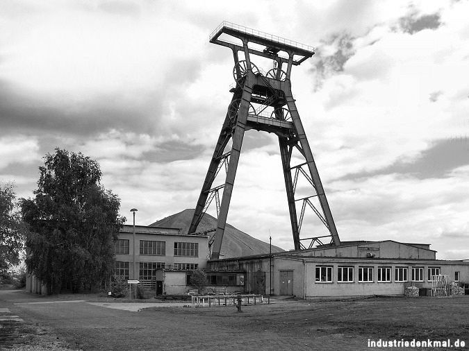 bernhardkoenen_schacht2_1