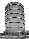 Gasometer Oberhausen am Rhein-Herne Kanal