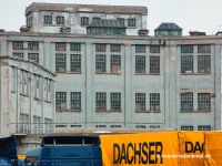 Neusser Hütte, Koppers: Ein in den frühen 2000ern noch existierendes Alt-Gebäude der frühen Neusser Industrie