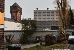 Wasserturm und Halle auf dem Areal des früheren Koppers Werks