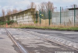 Bahnanschluss Richtung Hüttenareal
