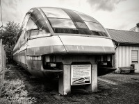 Ein Element des Transrapid 07 vor dem Besucherzentrum der TVE