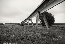 Der aufgeständerte Fahrweg der Transrapid Versuchsanlage Emsland