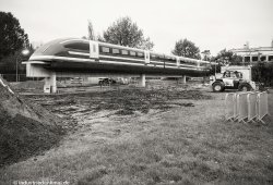 Der Transrapid 09 in Nortrup bei der Firma Kemper - Endstation